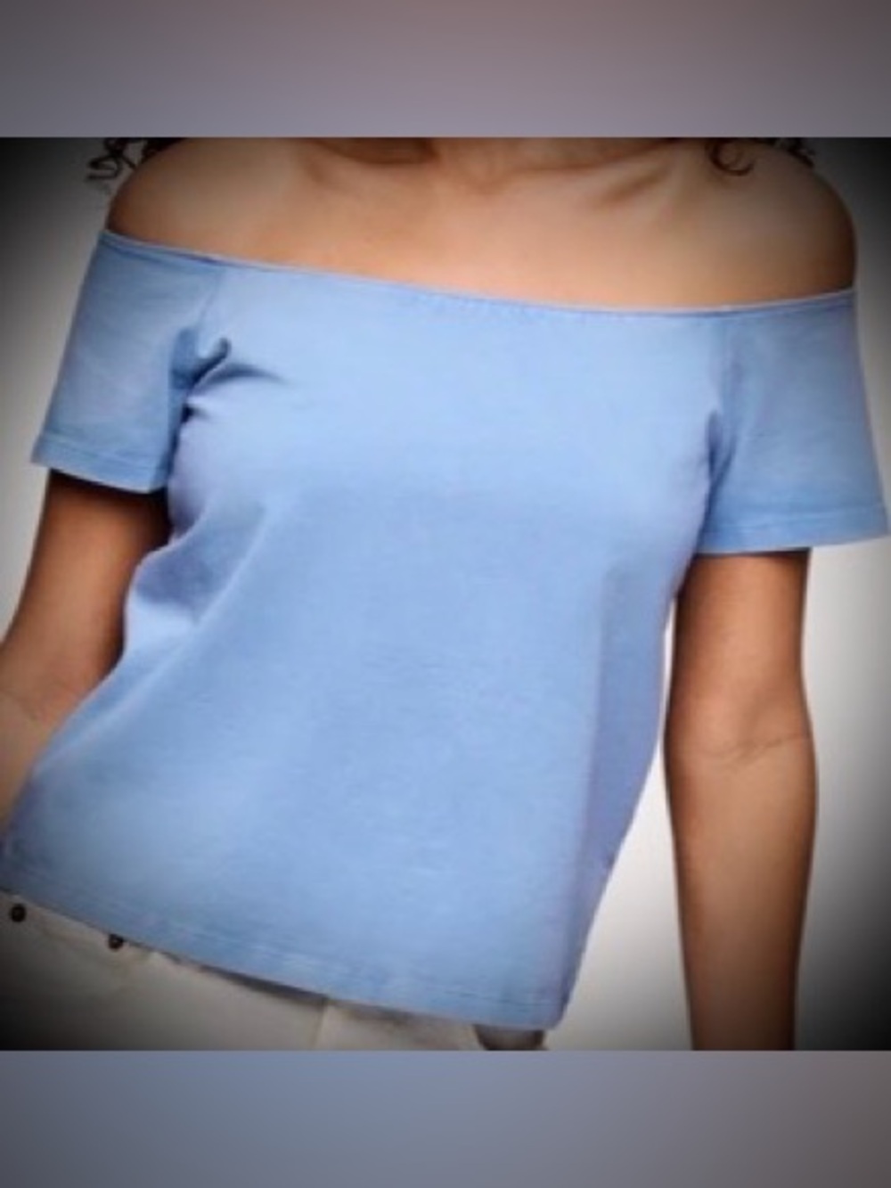 NWOT!!! Nuuds Ease Tee